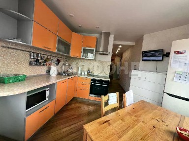 Продается 2-комн. квартира, 54 м²