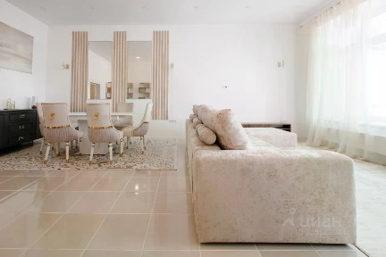 Сдается 3-комн. квартира, 133 м²