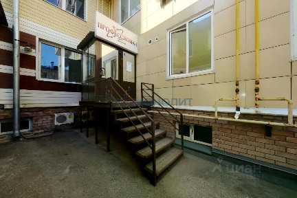 Продается помещение свободного назначения (B)
