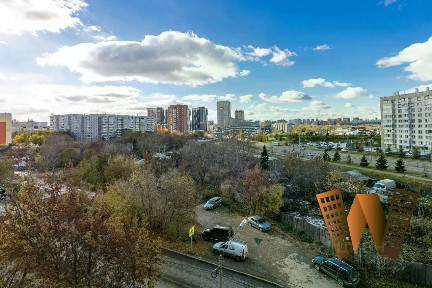 Продается 4-комн. квартира, 79 м²