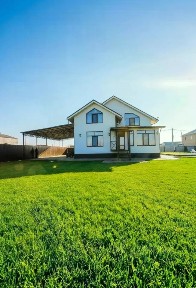 Продается 2-этажный коттедж, 299 м²