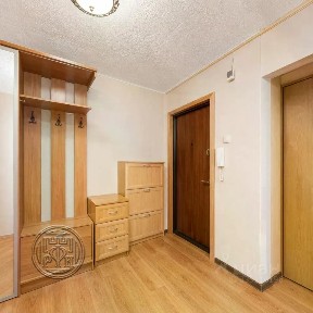 Продается 3-комн. квартира, 71,7 м²