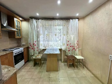 Продается 3-комн. квартира, 63 м²