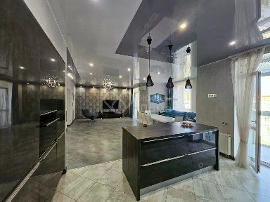 Продается 3-комн. квартира, 99,3 м²