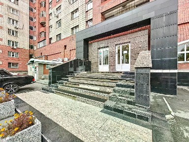 Новосибирская область, Новосибирск, р-н Заельцовский, мкр. Аэропорт, Красный просп., 232