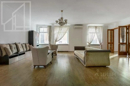 Сдается 5-комн. квартира, 275 м²