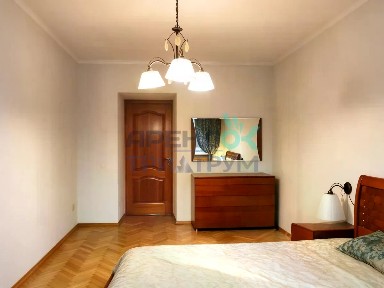 Сдается 3-комн. квартира, 108 м²