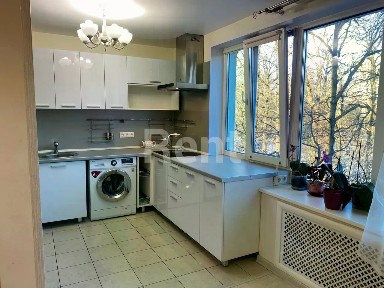 Сдается 3-комн. квартира, 64 м²