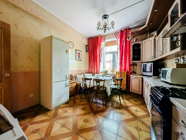 Сдается 2-комн. квартира, 79 м²