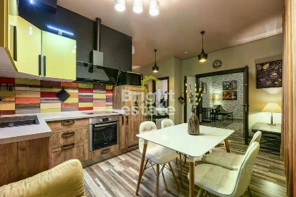 Продается 3-комн. квартира, 91,1 м²