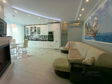 Продаются 3-комн. апартаменты, 104,1 м²