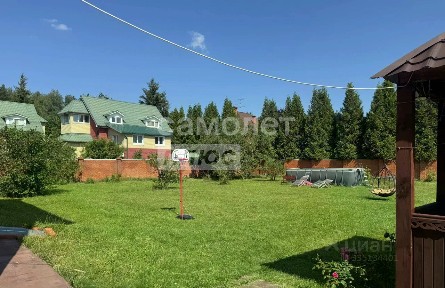 Продается 3-этажный дом, 324 м²