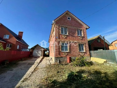 Продается 2-этажный дом, 165 м²