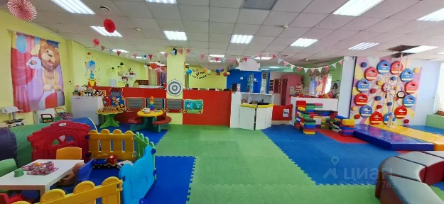 Сдается помещение свободного назначения, 200 м²