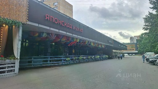 Продается торговая площадь, 1 067 м²