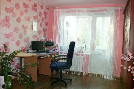 Продается 4-комн. квартира, 69,9 м²