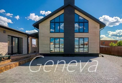 Продается 2-этажный дом, 160 м²