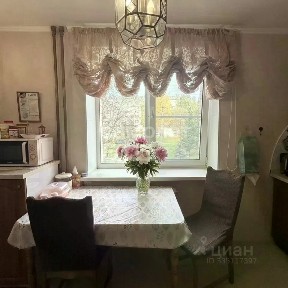 Продается 2-комн. квартира, 58,4 м²
