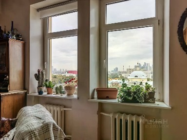Продается 4-комн. квартира, 145 м²