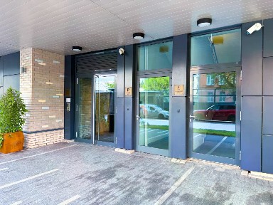 Продается 3-комн. квартира, 122,8 м²