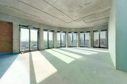 Продаются 4-комн. апартаменты, 155,4 м²
