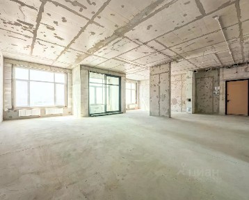 Продается 3-комн. квартира, 136,9 м²