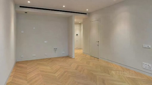Продаются 2-комн. апартаменты, 60 м²