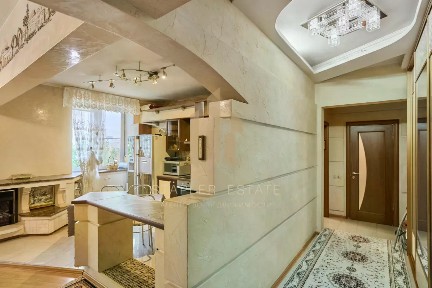 Продается 3-комн. квартира, 81,8 м²