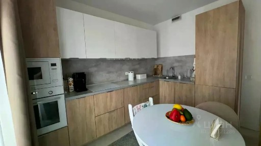 Продается 2-комн. квартира, 64,5 м²