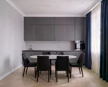 Продается 3-комн. квартира, 107 м²
