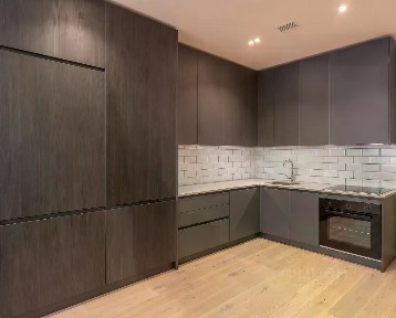 Продаются 3-комн. апартаменты, 90 м²