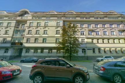 Продается 3-комн. квартира, 105,6 м²