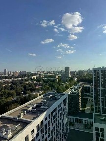 Продается 4-комн. квартира, 111,4 м²