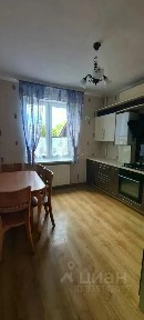 Продается 2-комн. квартира, 57,5 м²