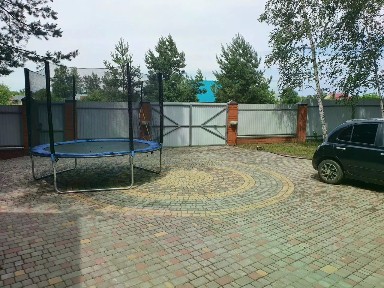 Сдается 2-этажный дом, 150 м²