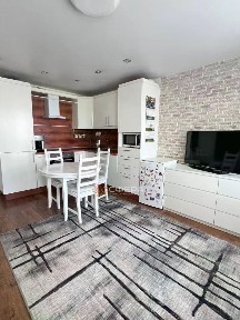 Продается 3-комн. квартира, 72 м²