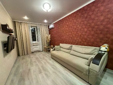 Продается 1-комн. квартира, 42 м²