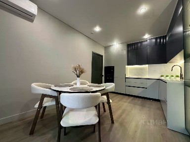 Продается 2-комн. квартира, 57 м²