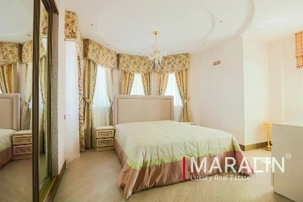 Продается 4-комн. квартира, 147 м²