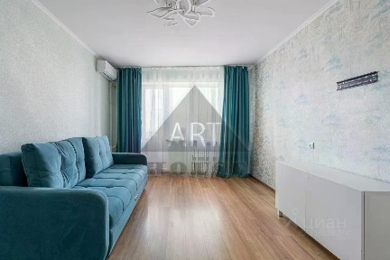 Продается 2-комн. квартира, 54 м²