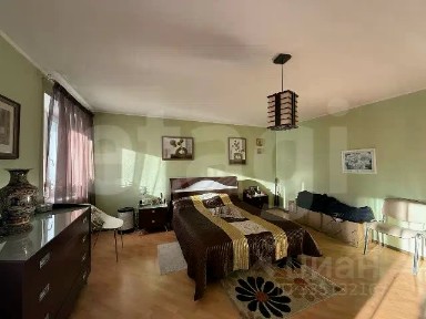Продается 3-комн. квартира, 111,5 м²