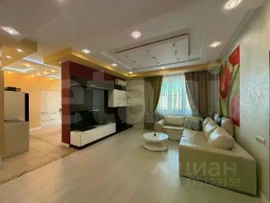 Продается 4-комн. квартира, 130 м²