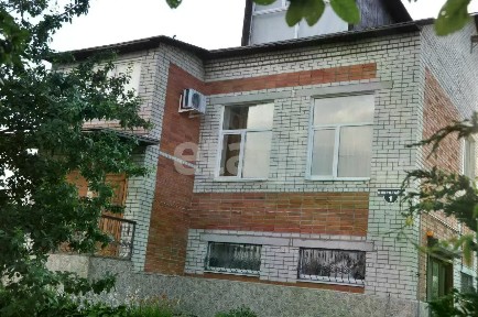 Продается 2-этажный дом, 184 м²