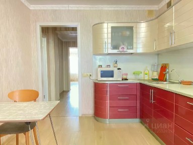 Продается 2-комн. квартира, 75 м²