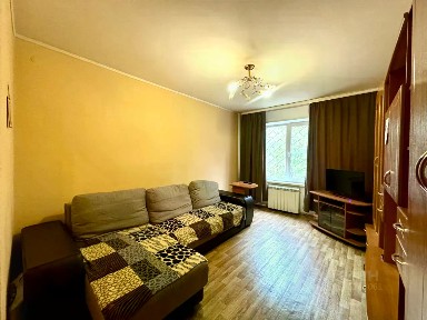 Продается 2-комн. квартира, 45,6 м²