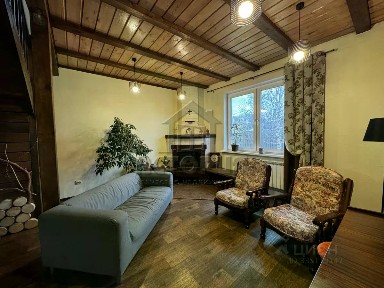 Продается 2-этажный дом, 135 м²