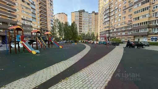 Продается 1-комн. квартира, 43,7 м²