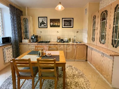 Продается 2-комн. квартира, 62 м²