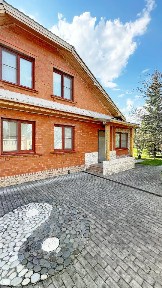 Продается 2-этажный дом, 145,6 м²