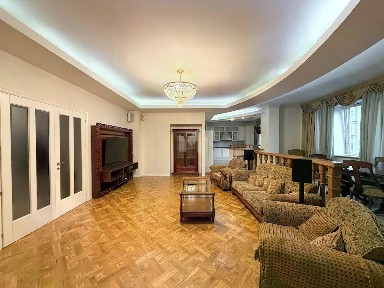 Продается 3-комн. квартира, 171,1 м²